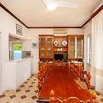 Tirreno 35 아파트 산테오도로