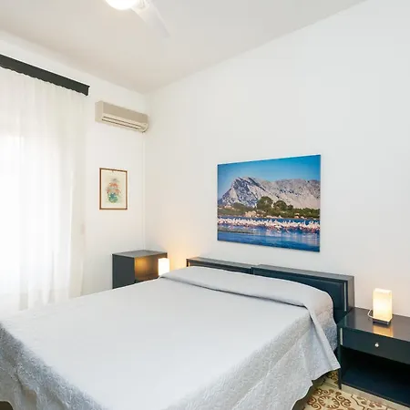 Tirreno 35 Apartamento San Teodoro (Sardinia)